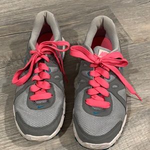 Nike women shoes size 8